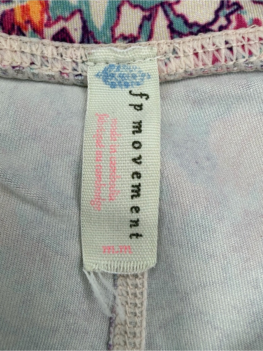 Free People Movement Pile All Day Pink Purple Floral Shorts Ruffle Women M - Picture 5 of 7